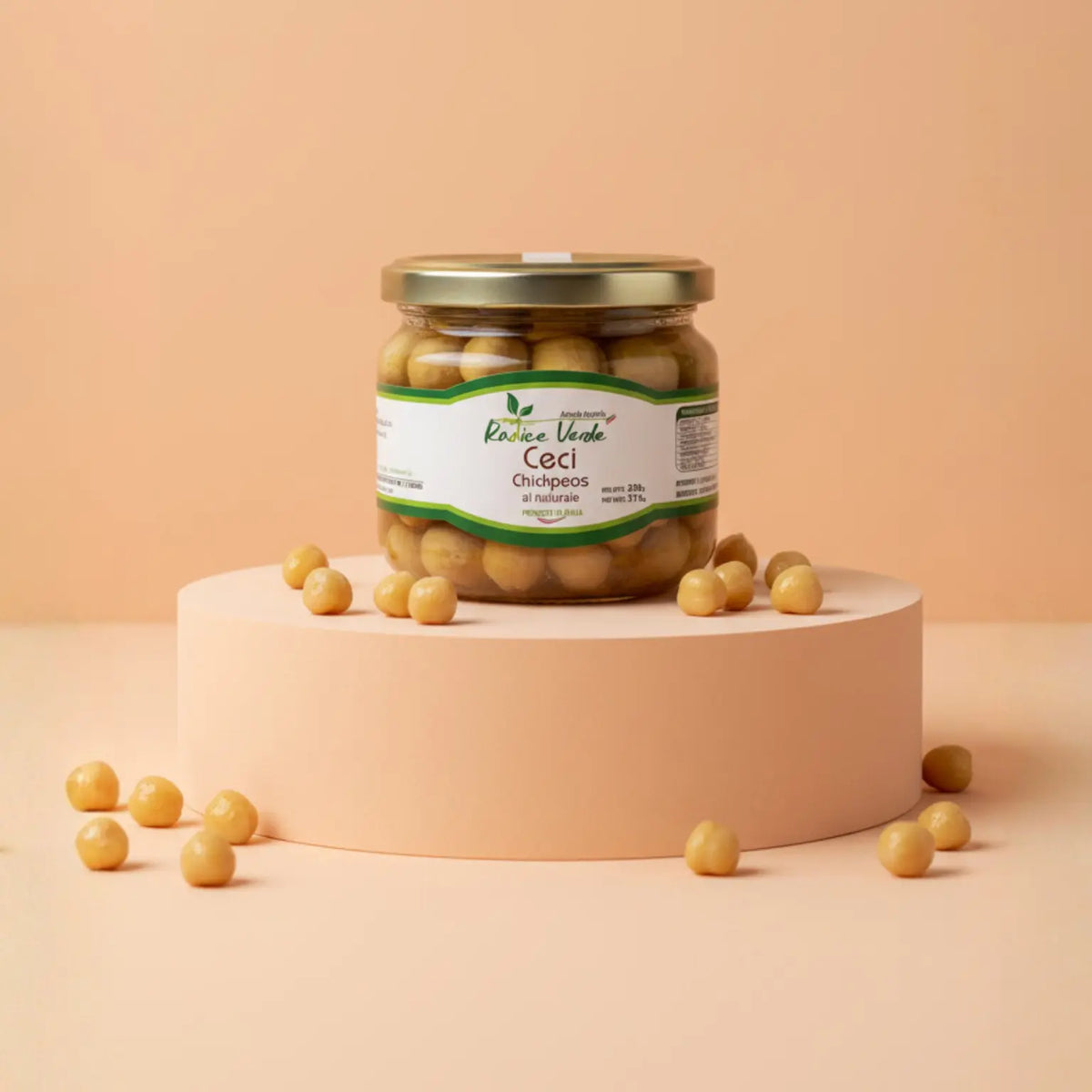 vasetto in vetro di ceci al naturale coltivati in Italia senza pesticidi e conservati solo in acqua e sale. Perfetti per la tua alimentazione genuina
