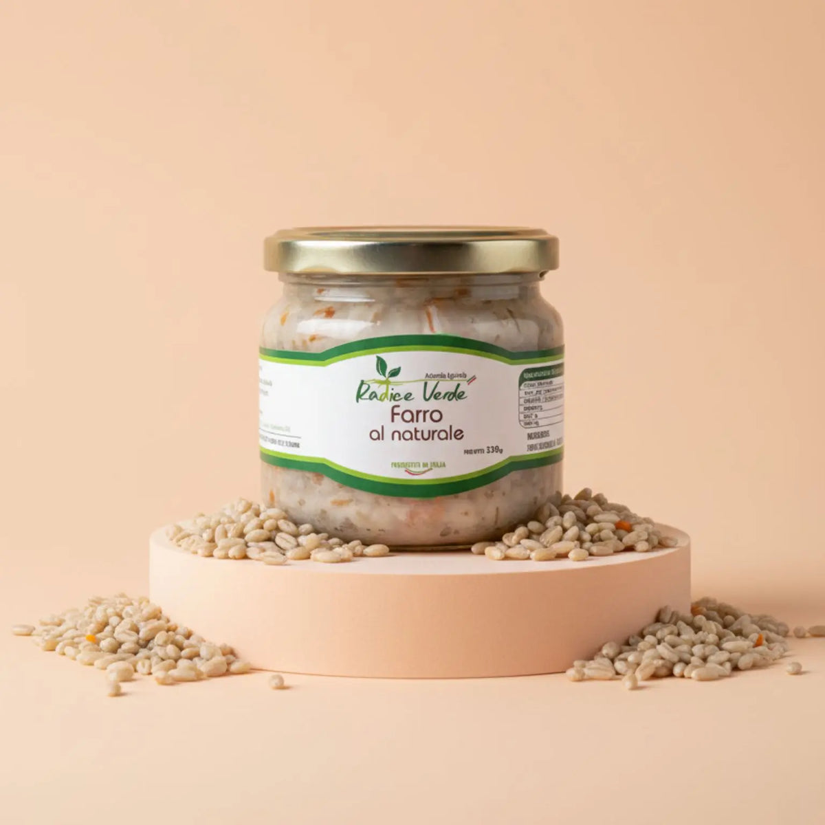 vasetto in vetro di farro al naturale coltivato e realizzato in Molise da mani esperte. Perfetto come primo piatto e se hai poco tempo per cucinare 